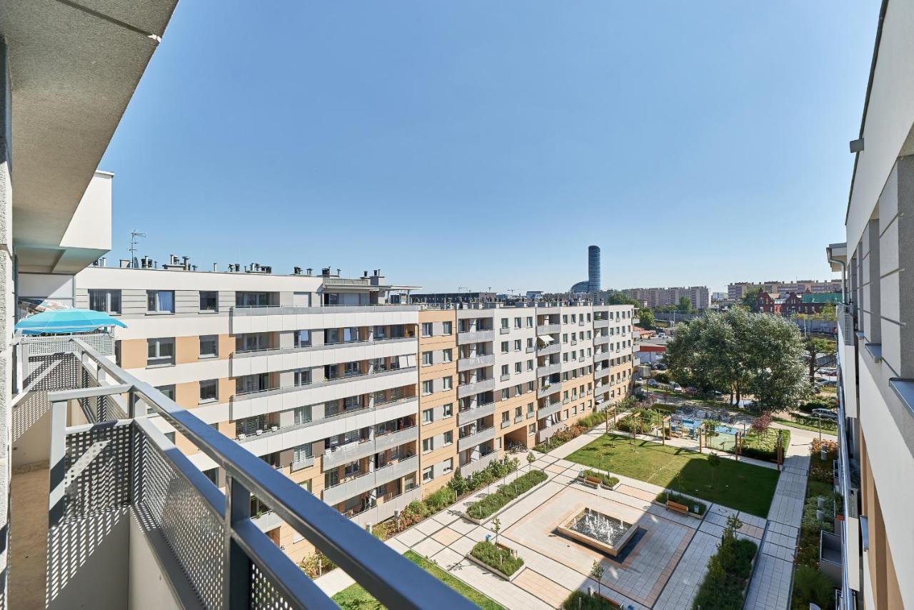 Exclusive Apartments Teczowa With Underground Parking By Noclegi Renters Wroclaw Bagian luar foto