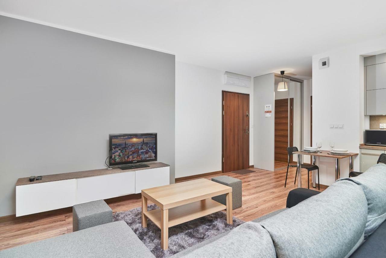 Exclusive Apartments Teczowa With Underground Parking By Noclegi Renters Wroclaw Bagian luar foto
