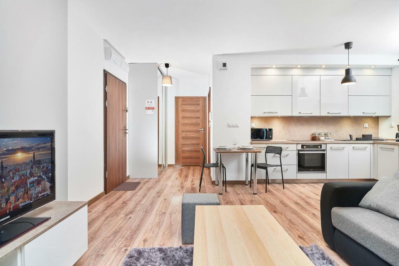 Exclusive Apartments Teczowa With Underground Parking By Noclegi Renters Wroclaw Bagian luar foto