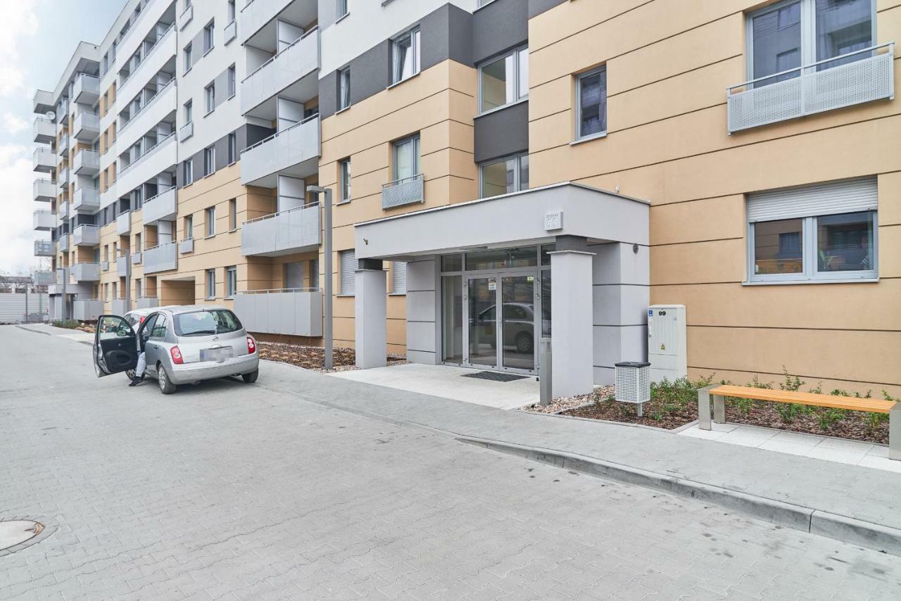 Exclusive Apartments Teczowa With Underground Parking By Noclegi Renters Wroclaw Bagian luar foto